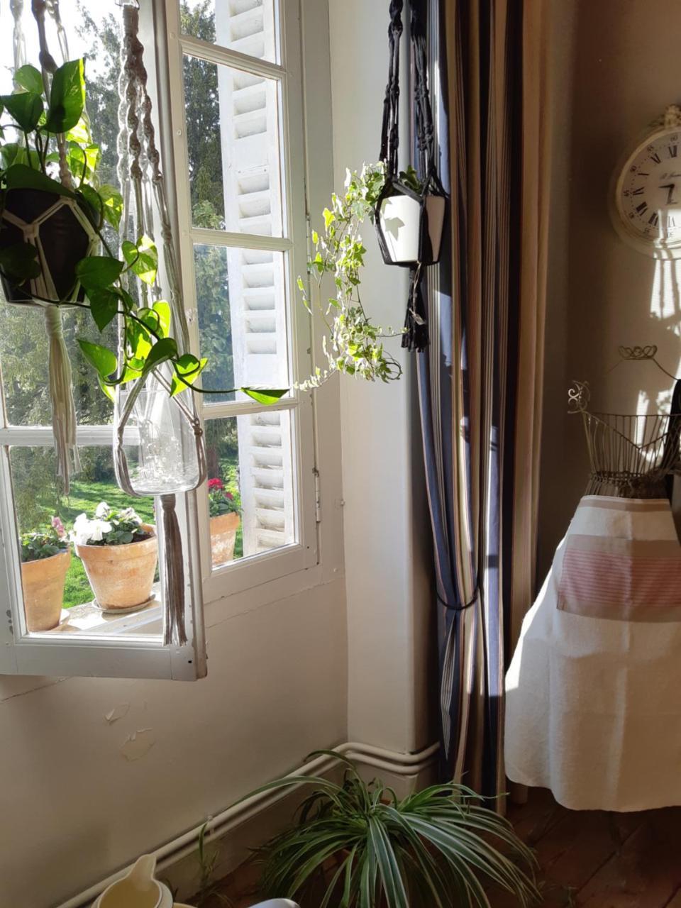 Bed and Breakfast Les 2 Madeleine Saint-Saturnin-du-Bois Экстерьер фото